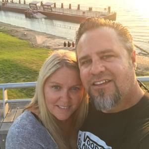 Meet your Posher, Rhonda